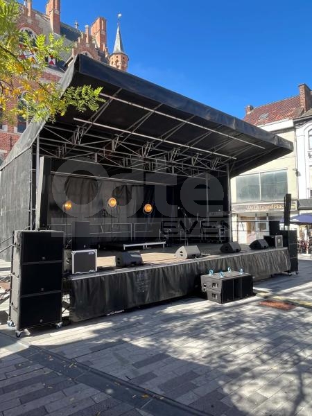 CONCERT EXTERIEUR - GRAND PLACE A MOUSCRON BELGIQUE