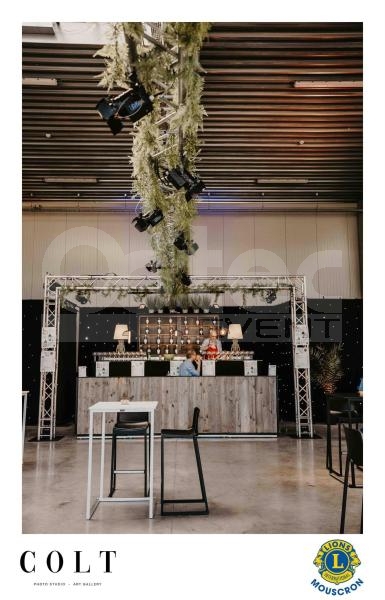 BAR & Fond de bar rétroéclairé en bois - Mobilier événementiel – ODTEC EVENT - LIONS CLUB